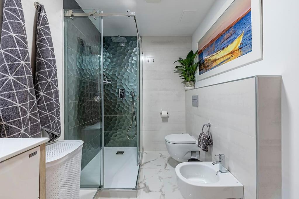 Luxury Casa Con Piscina, Wifi, 150M Dal Mare Apartment Miami Playa Екстериор снимка